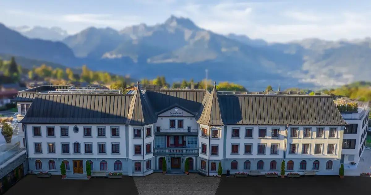Collège Alpin International Beau Soleil — photo 1 of 5