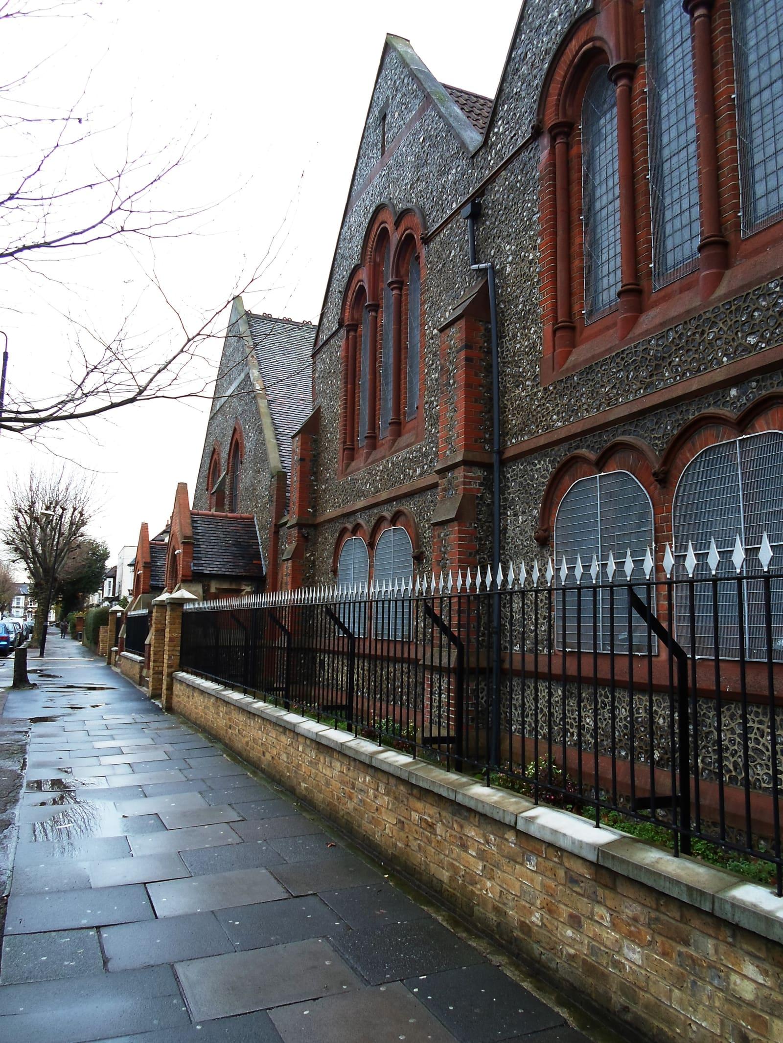 Azhar Academy Girls School — boarding school campus
