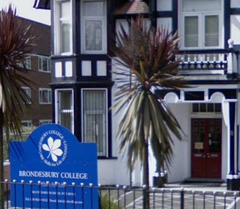 Brondesbury College London — boarding school campus
