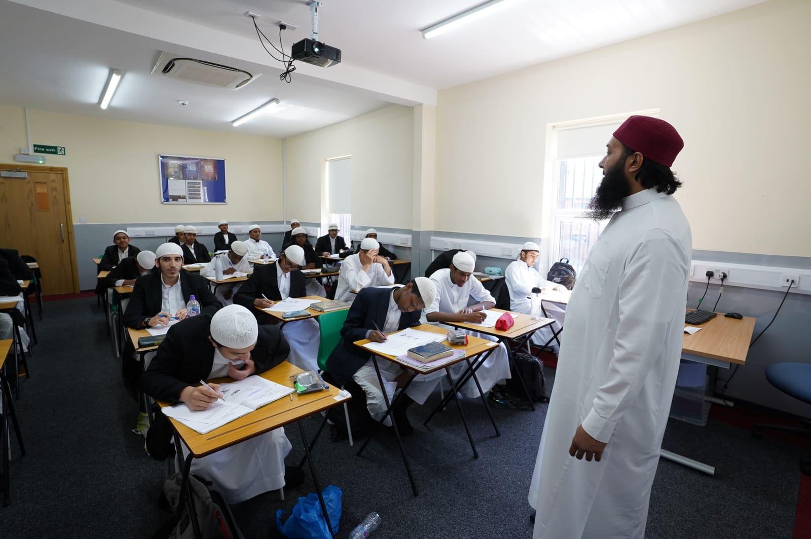 Darul Uloom London School — boarding school campus