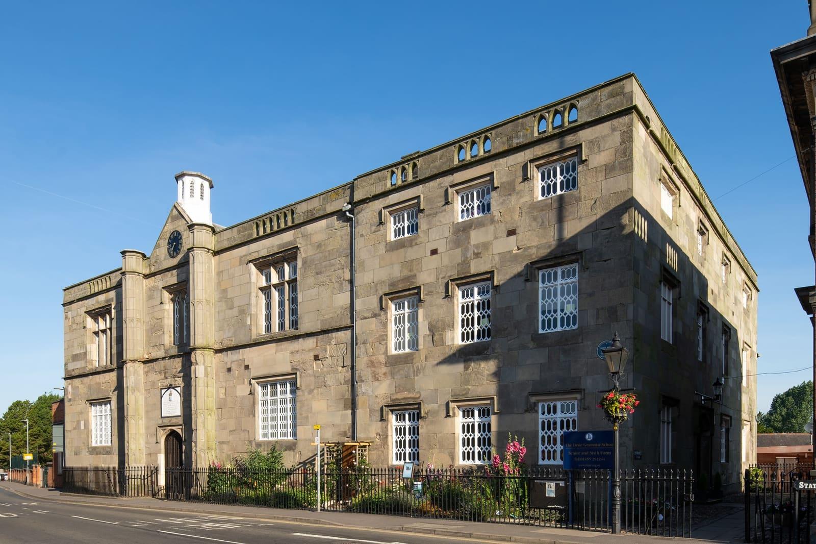 Dixie Grammar School — boarding school campus