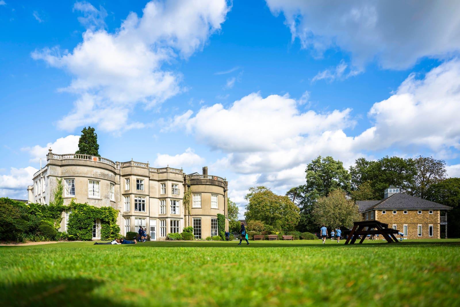 Farlington School — boarding school campus