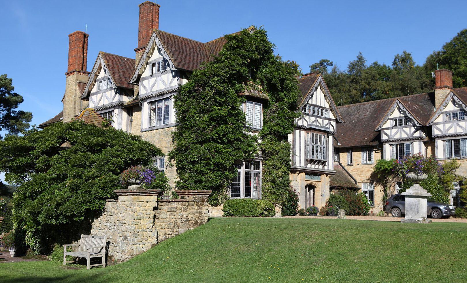 Hurtwood House School — boarding school campus