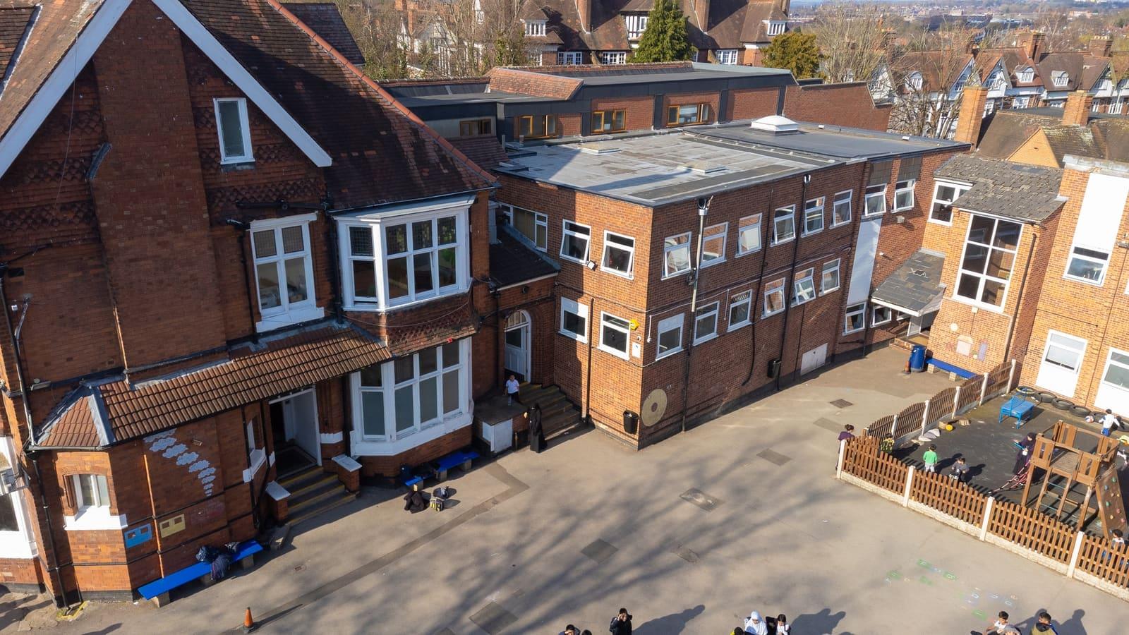 Leicester Islamic Academy — boarding school campus