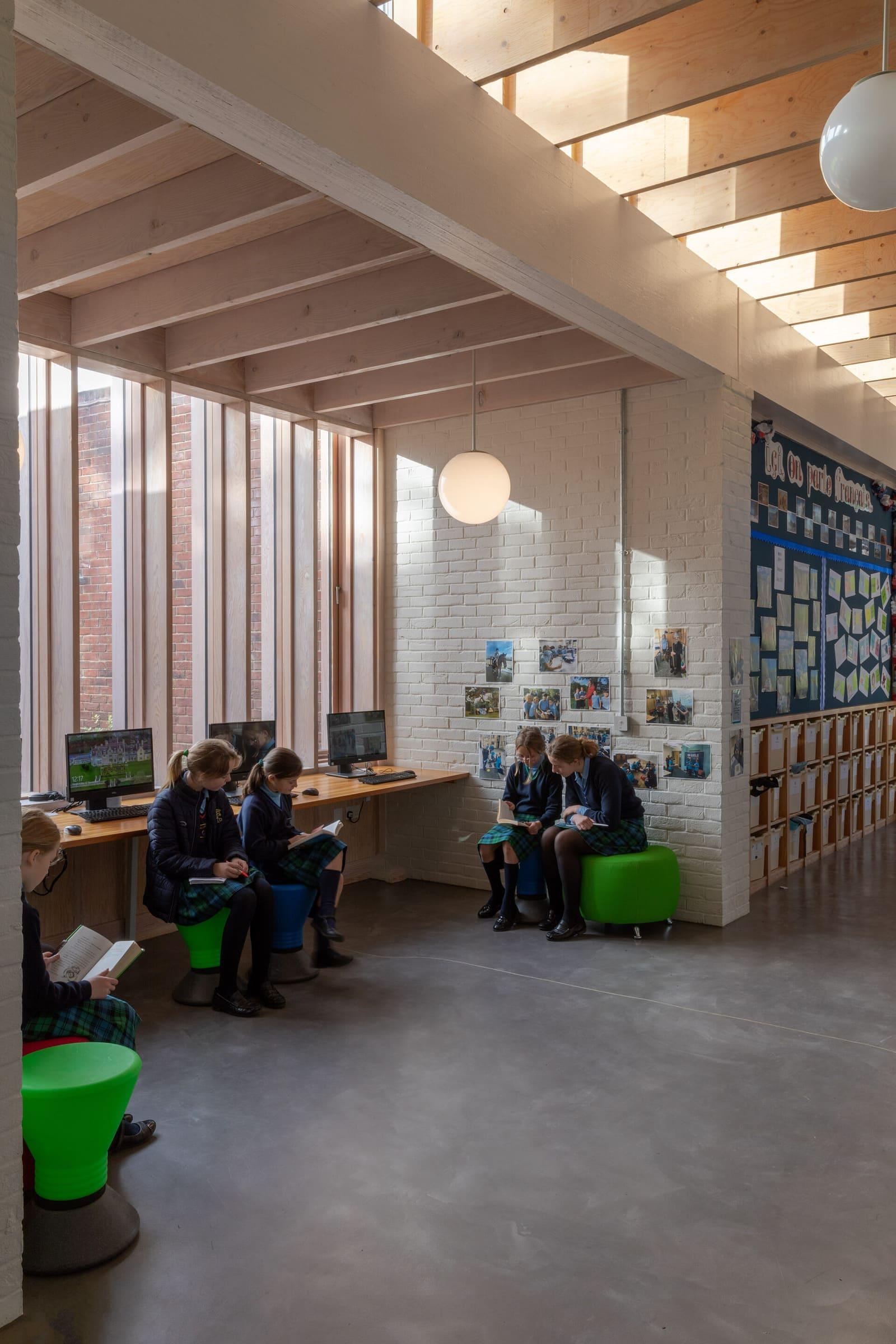Pinewood School — boarding school campus