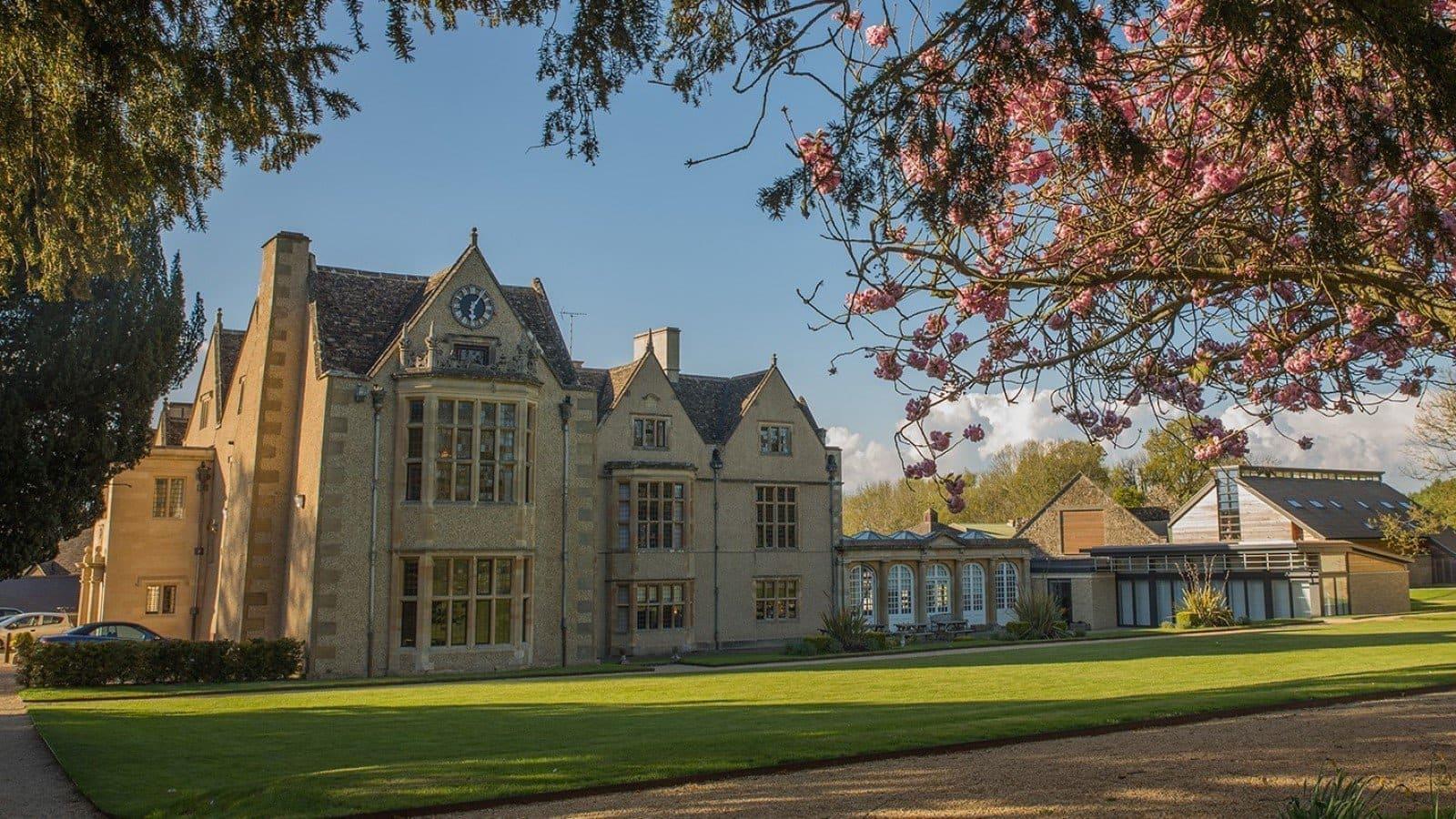 St Hugh's, Oxfordshire — boarding school campus