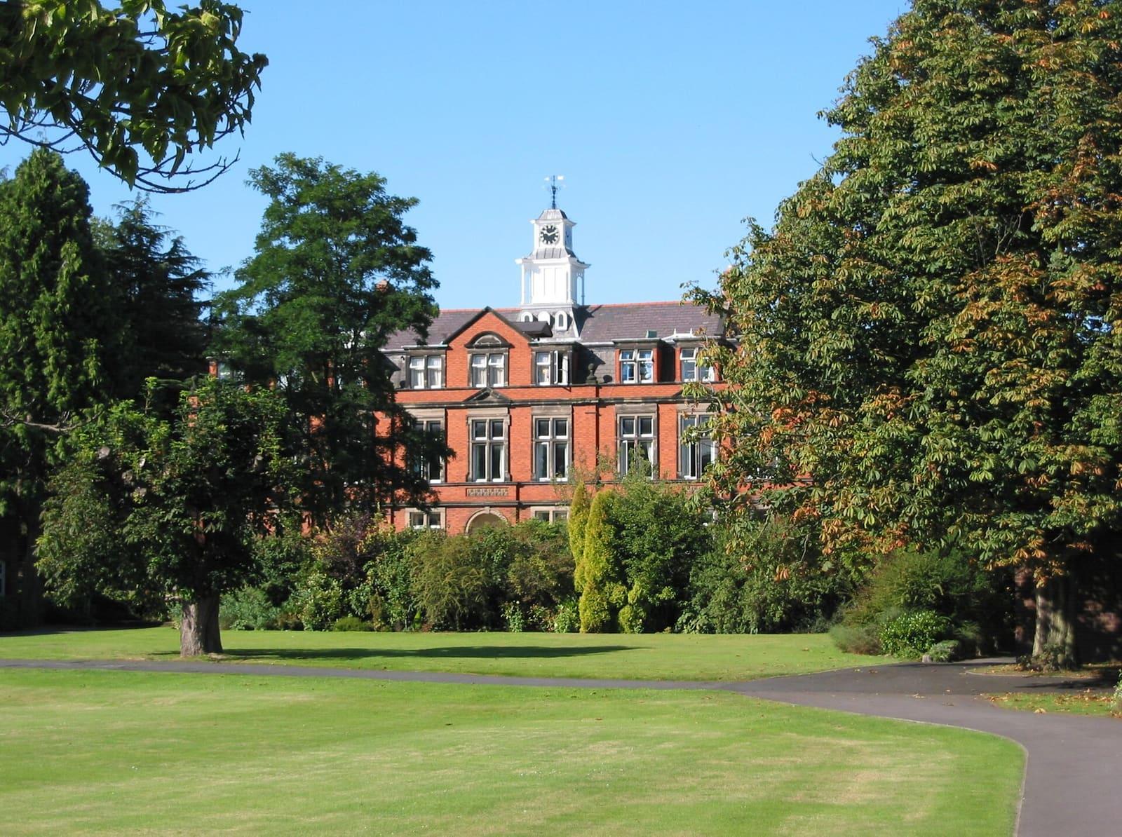 Wrekin College — boarding school campus