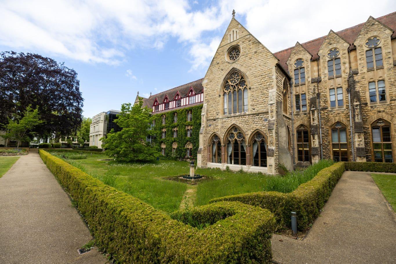 Cheltenham Ladies' College — photo 1 of 5