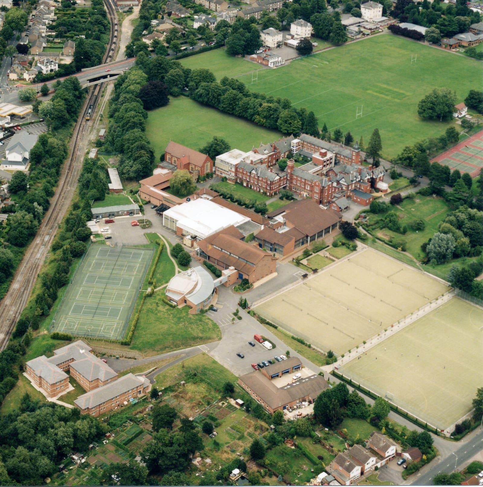 Dean Close Airthrie — boarding school campus
