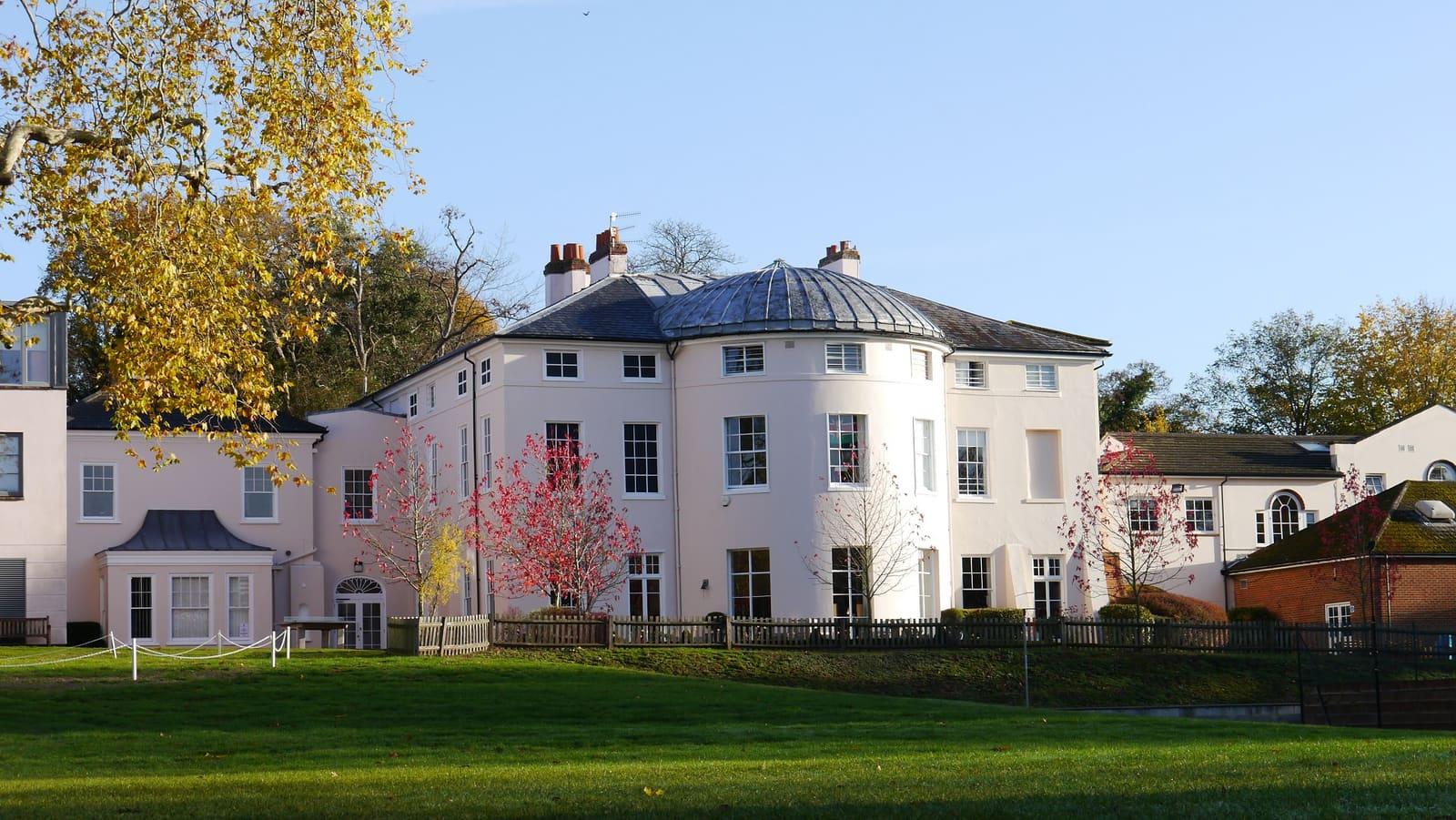 Hoe Bridge School — boarding school campus