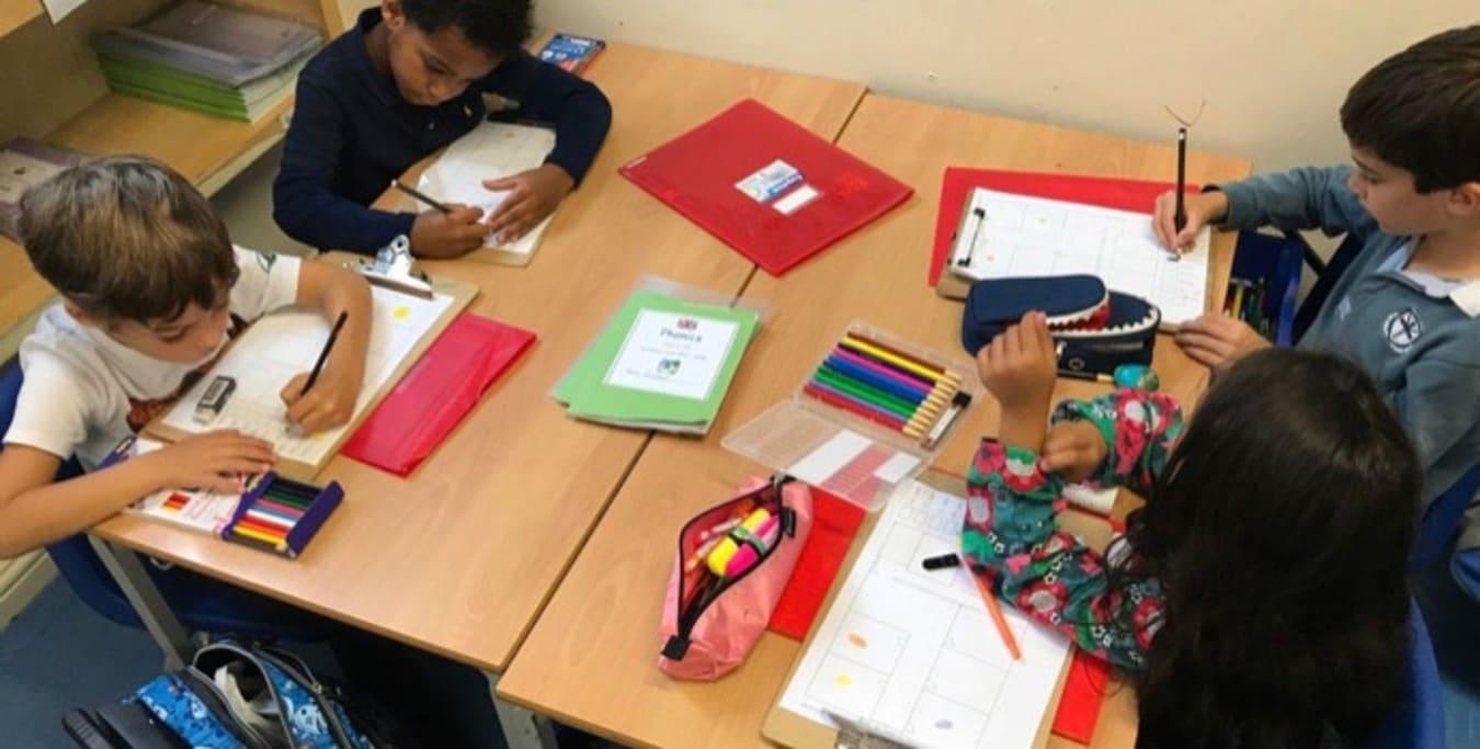 L'Ecole Bilingue — boarding school campus