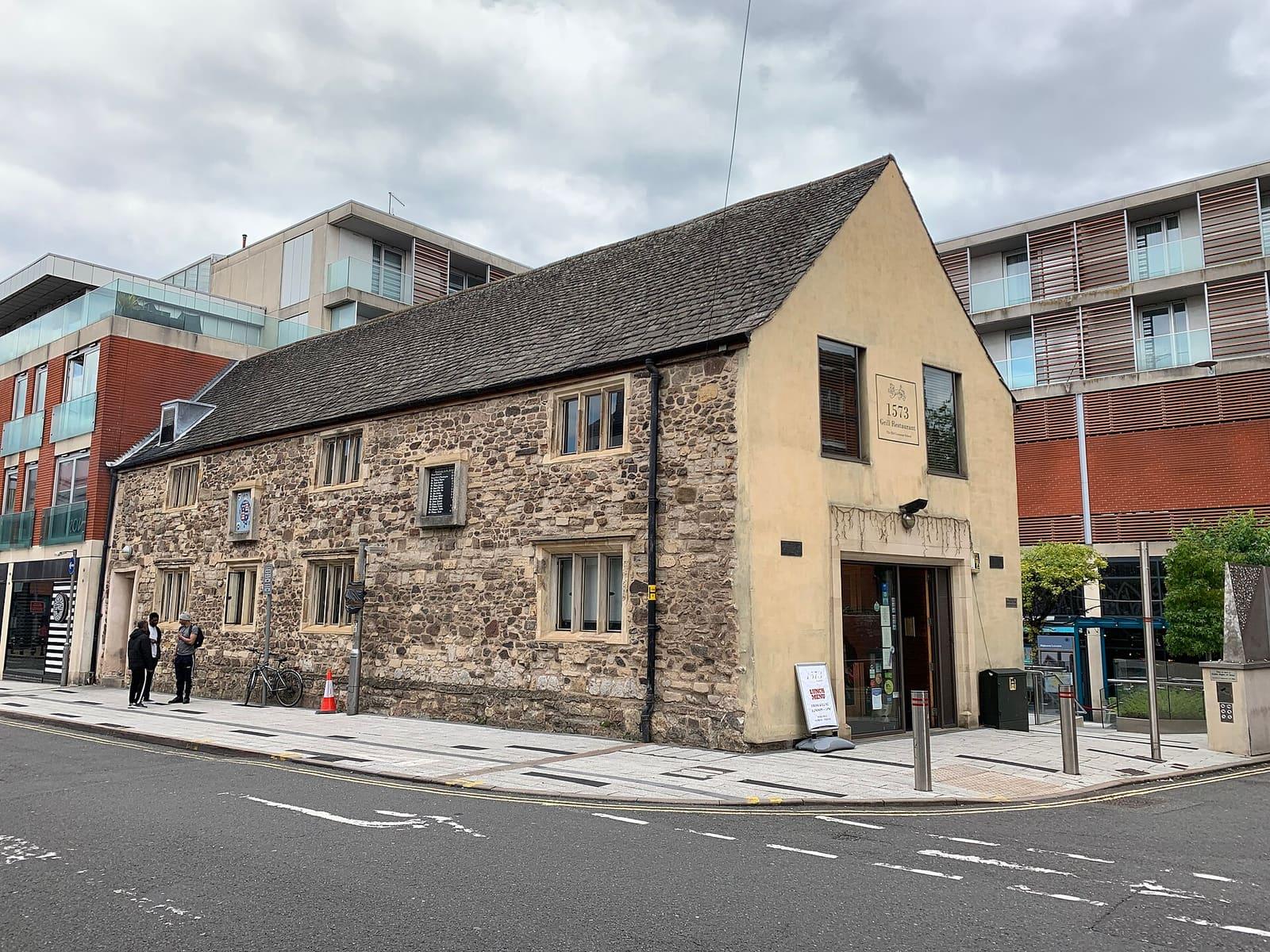 Leicester Grammar School — boarding school campus